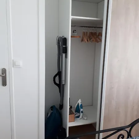 T2 Renove Avec Place Parking Prive Apartamento